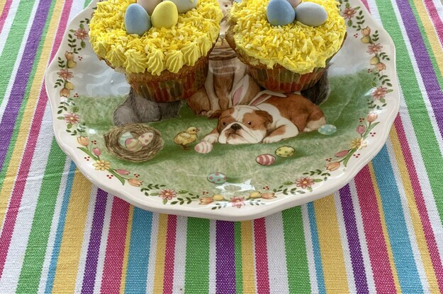 Easter Egg Surprise Cupcakes!
